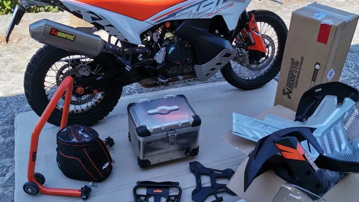 KTM 790 Adventure (2023 - 24) 