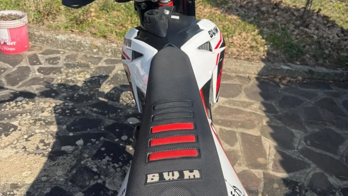 Swm RS 125 R (2021 - 23)  (4)