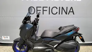 Yamaha X-Max 300 (2021 - 24)  (2)