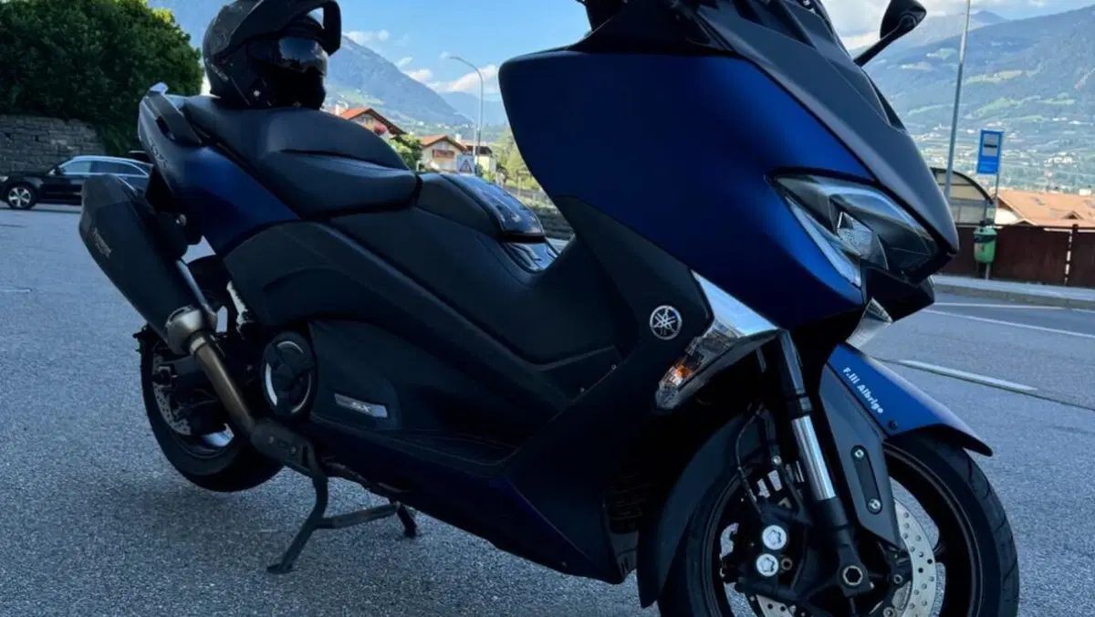 Yamaha T-Max 530 SX (2017 - 19)  (4)