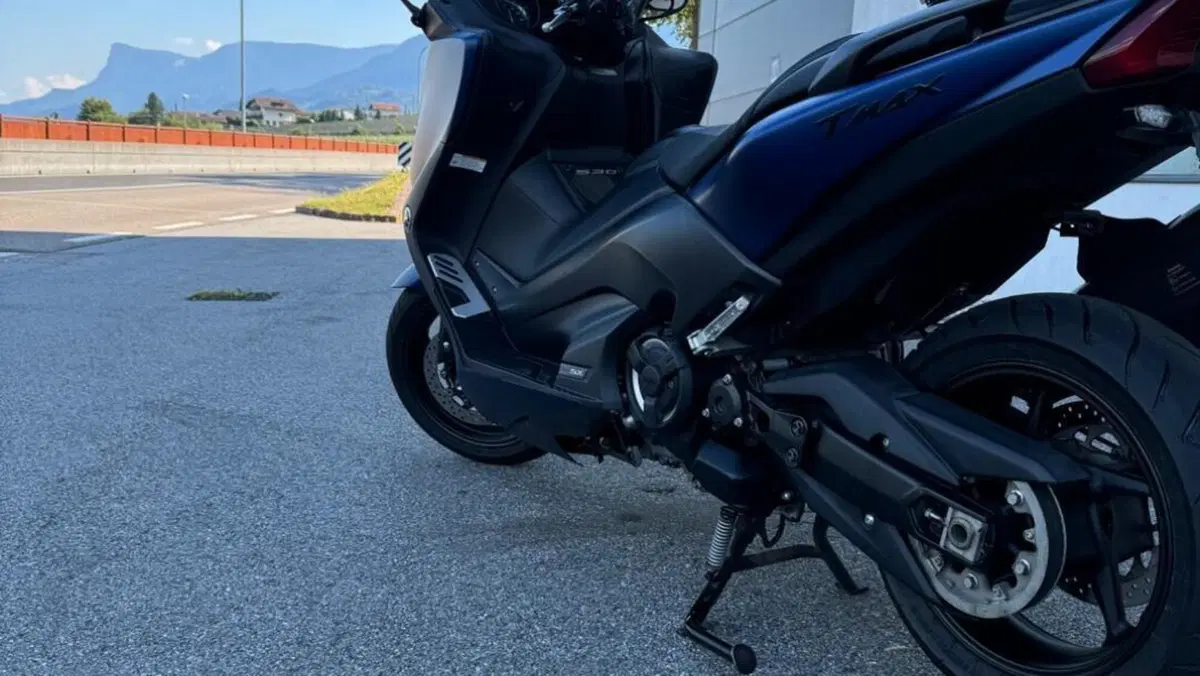 Yamaha T-Max 530 SX (2017 - 19)  (6)