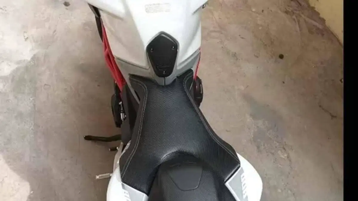 MV Agusta Brutale 800 (2020)  (3)