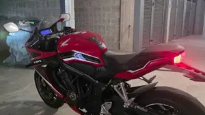 Honda CBR 650 R (2021 - 23)  (3)
