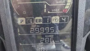 Honda Africa Twin CRF 1000L Adventure Sports Travel Edition (2019)  (12)