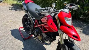 Ducati Hypermotard 1100 (2007 - 09)  (2)