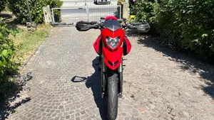 Ducati Hypermotard 1100 (2007 - 09)  (3)