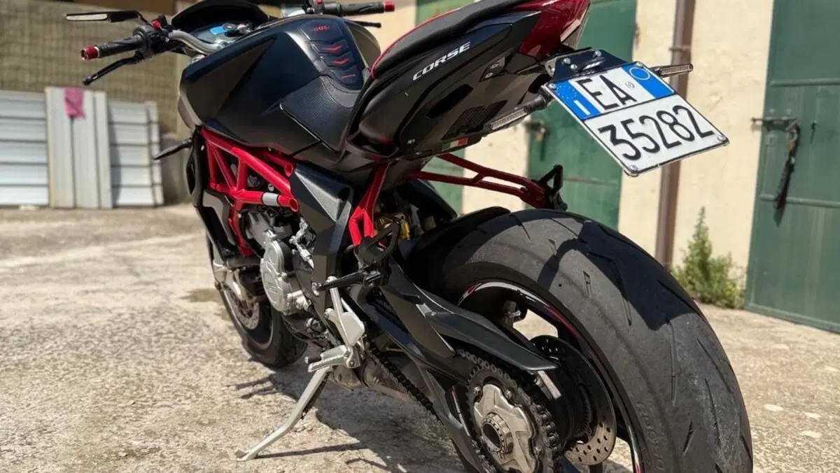 MV Agusta Brutale 800 EAS ABS (2012 - 15)  (7)