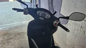 Yamaha XC 300 Versity  (3)