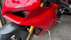 Ducati Panigale V4 S 1100 (2018 - 19)  (4)