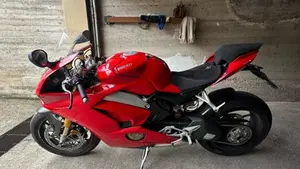 Ducati Panigale V4 S 1100 (2018 - 19)  (2)