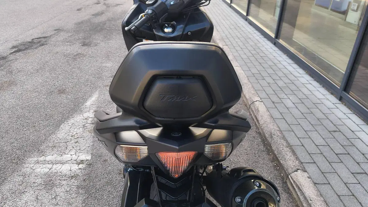 Yamaha T-Max 530 (2015 - 16) 