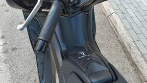 Yamaha T-Max 530 (2015 - 16)  (2)