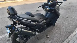 Yamaha T-Max 530 (2015 - 16)  (4)