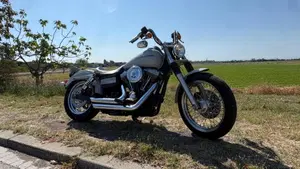 Harley-Davidson 1584 Street Bob (2007) - FXDB 