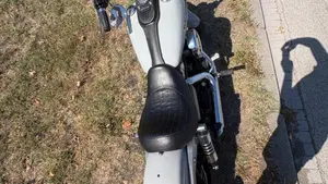 Harley-Davidson 1584 Street Bob (2007) - FXDB  (4)
