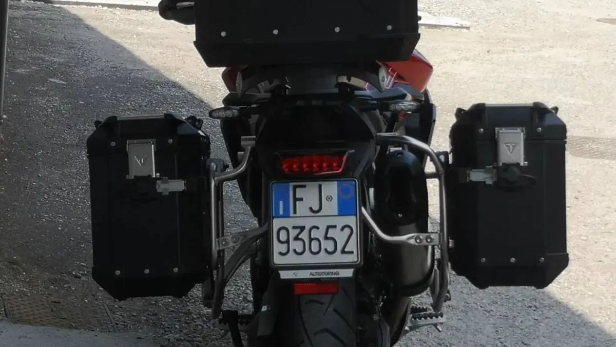 Triumph Tiger 900 GT Pro (2024 - 26)  (2)