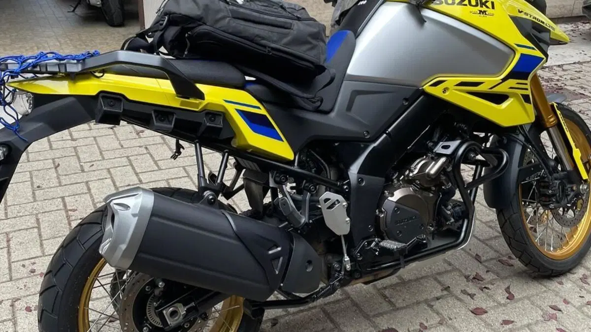 Suzuki V-Strom 1050DE (2023 - 24)  (2)