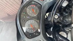 Honda Transalp XL 650V (2005 - 06)  (3)