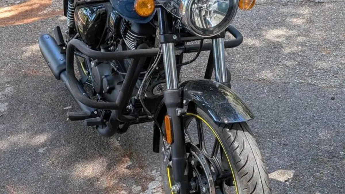Royal Enfield Meteor 350 (2021 - 26)  (4)