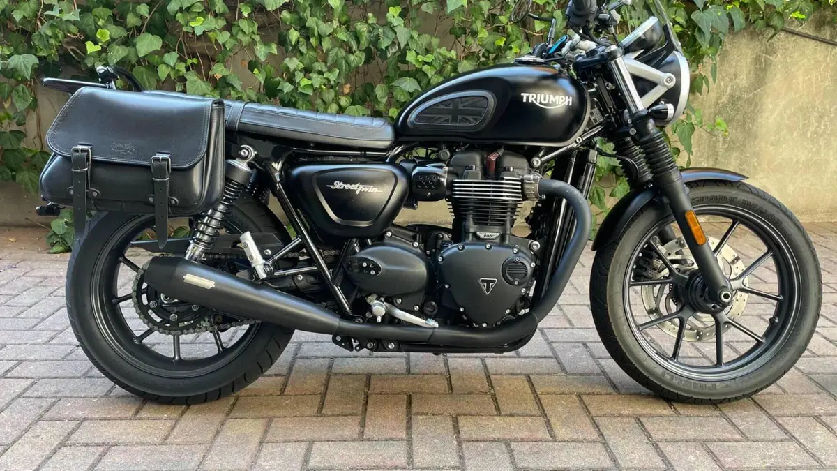 Triumph Street Twin 900 (2017 - 18) 