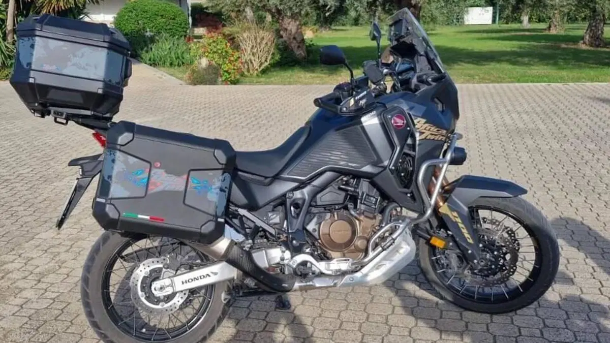 Honda Africa Twin CRF 1100L Adventure Sports (2024 - 26)  (2)