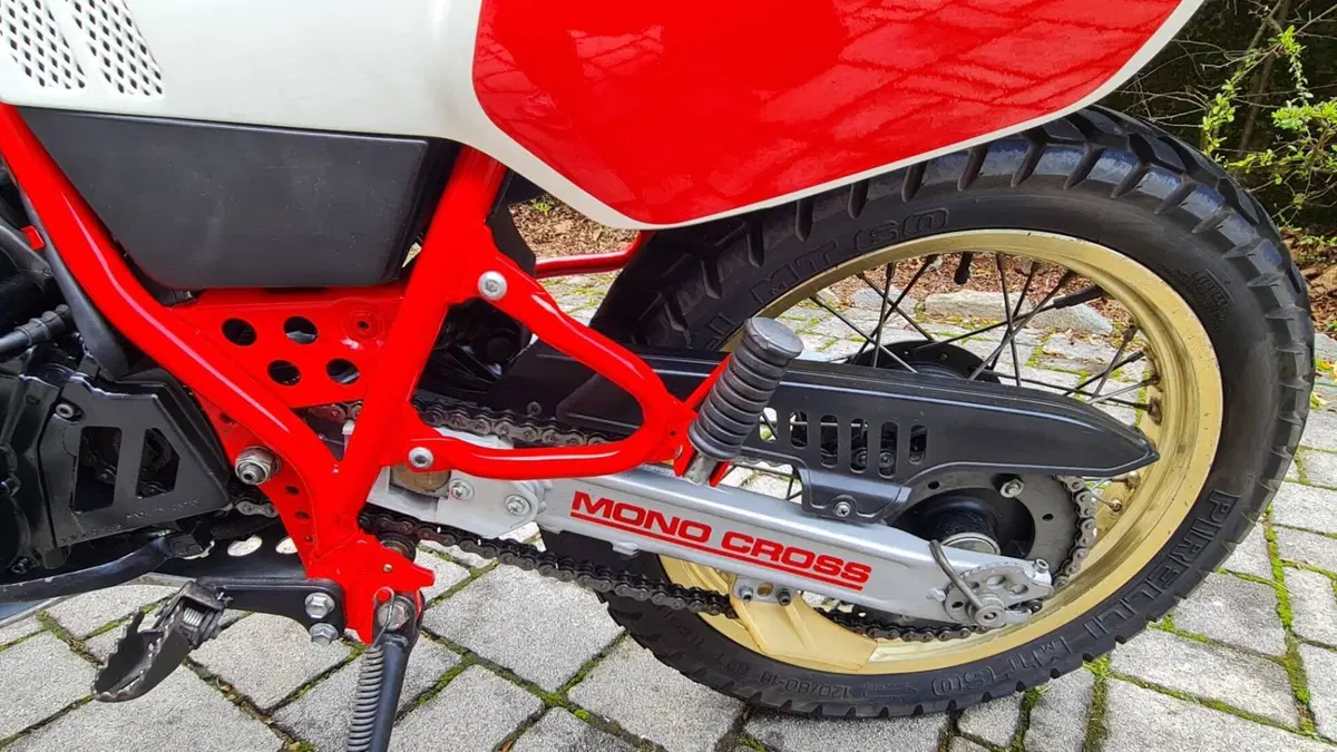 Yamaha   (10)