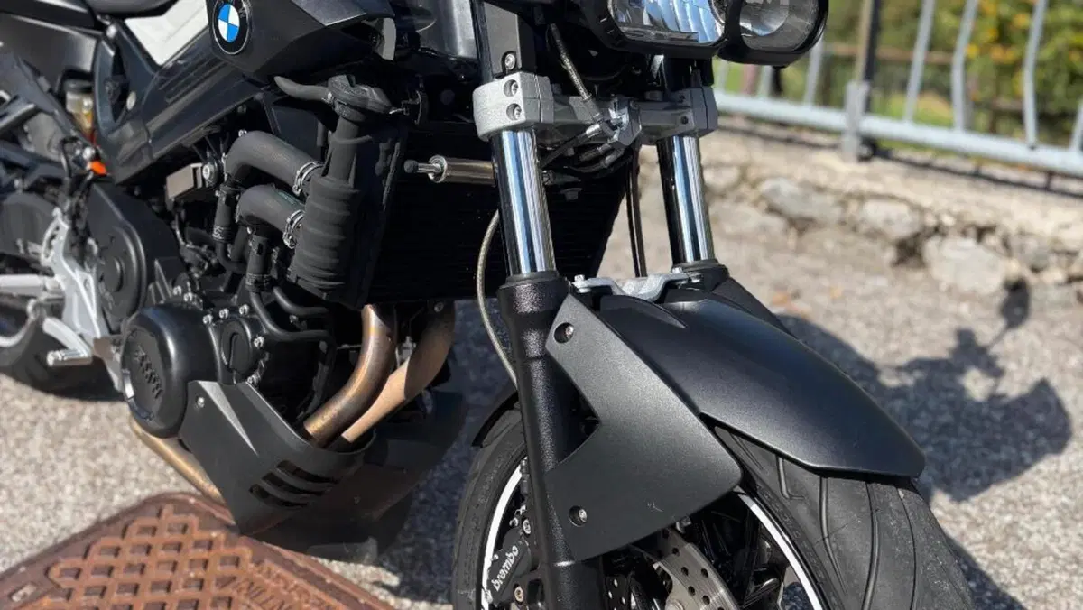 Bmw F 800 R (2009 - 11)  (4)