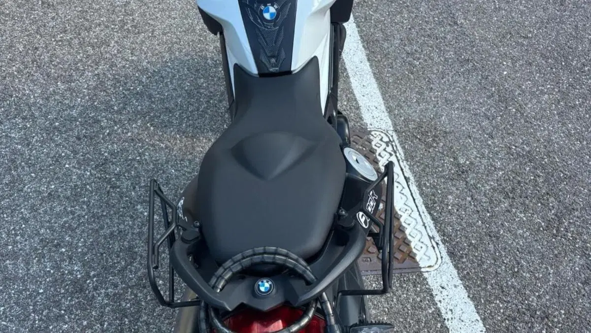 Bmw F 800 R (2009 - 11)  (8)