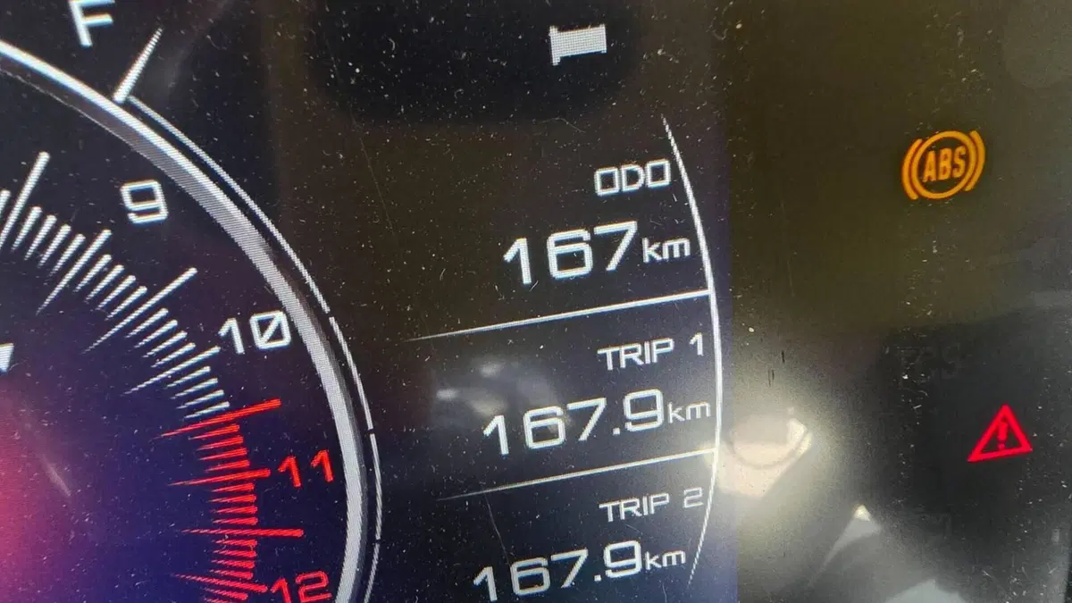 Yamaha Niken 890 GT (2023 - 26)  (4)