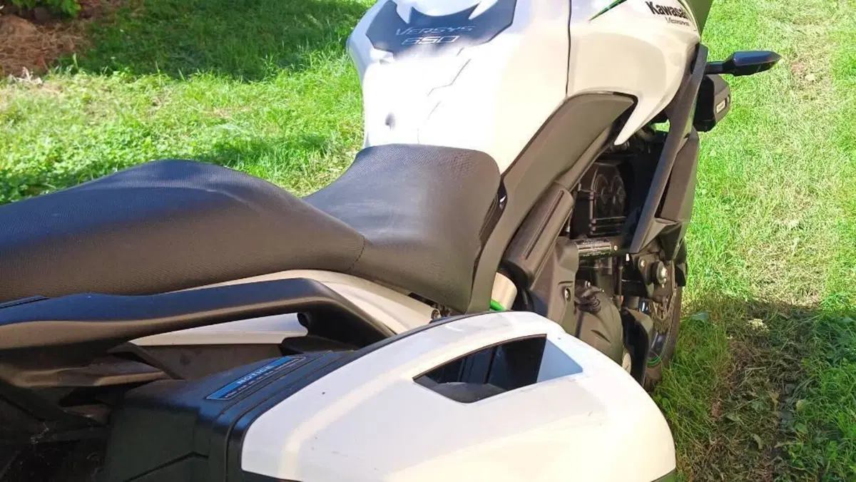 Kawasaki Versys 650 (2017 - 20)  (2)
