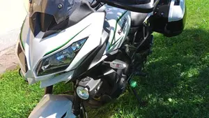 Kawasaki Versys 650 (2017 - 20)  (8)