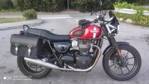 Triumph Street Twin 900 (2016)  (5)