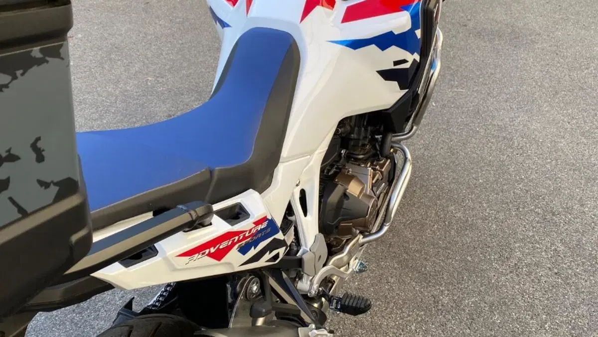 Honda Africa Twin CRF 1100L Adventure Sports DCT Travel Edition (2024 - 26)  (2)