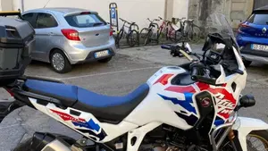 Honda Africa Twin CRF 1100L Adventure Sports DCT Travel Edition (2024 - 26)  (5)