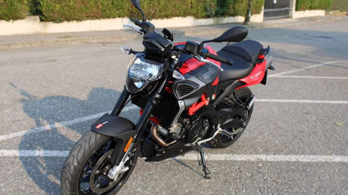 Aprilia Shiver 900 ABS (2019 - 20)  (2)