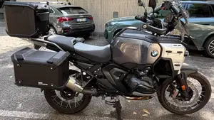 Bmw R 1300 GS Adventure Triple Black (2025 - 26)  (3)
