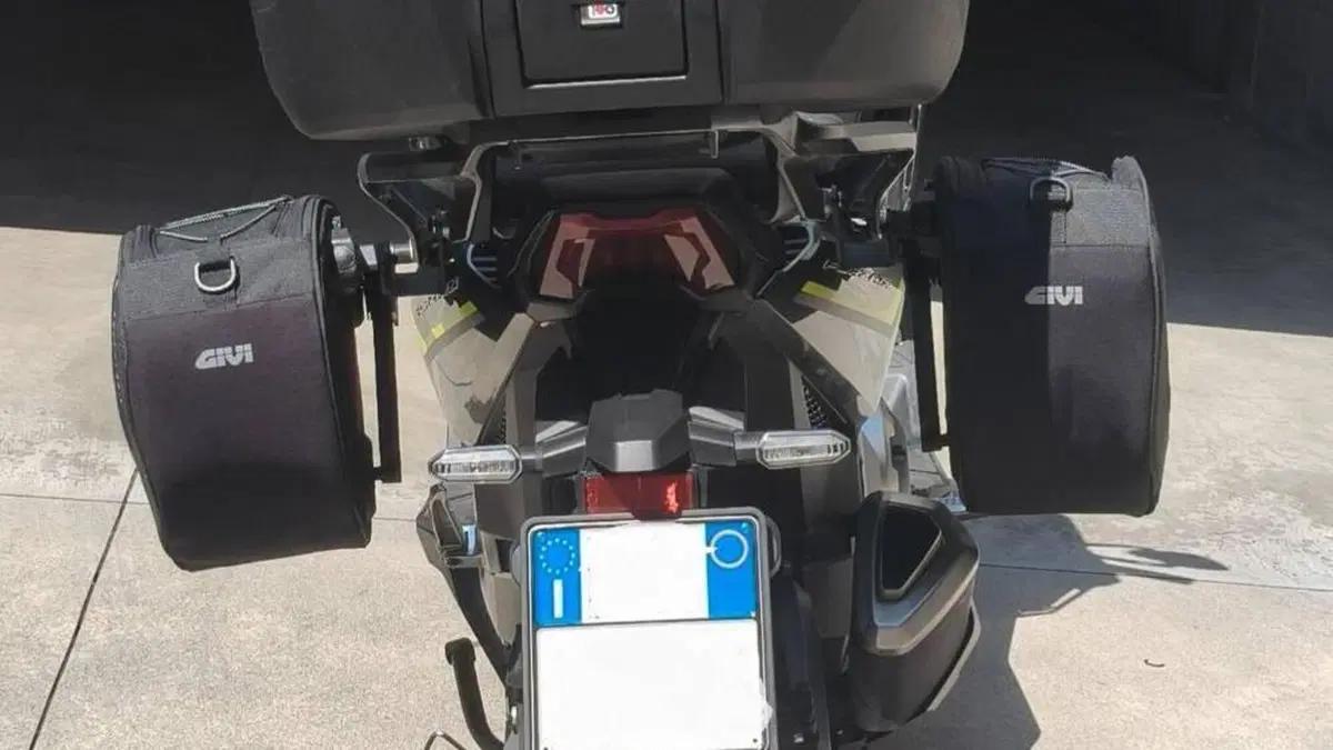 Honda Forza 750 DCT Urban (2021 - 24)  (6)