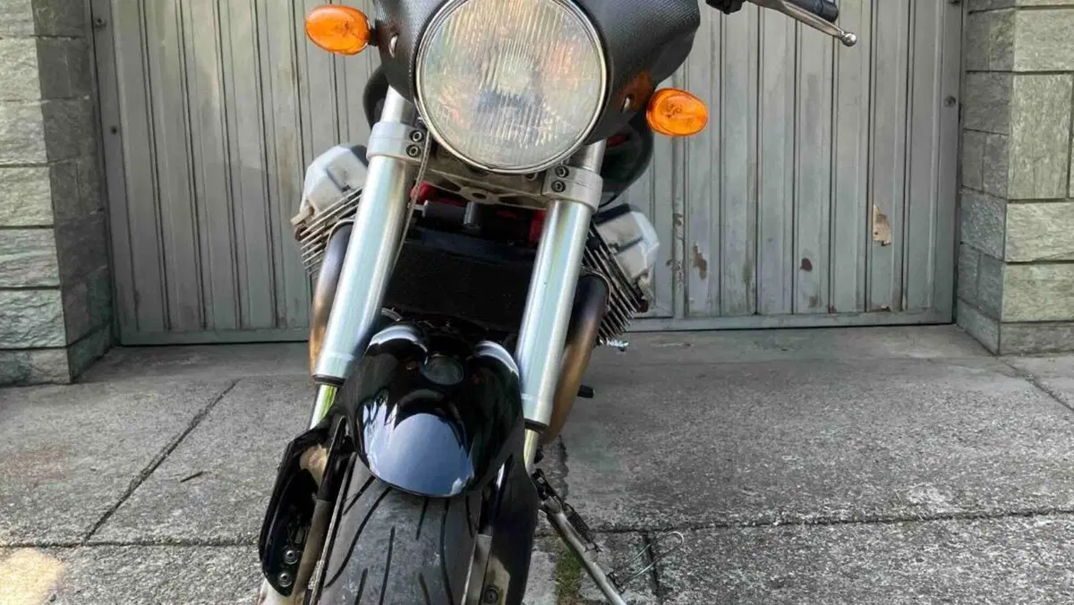 Moto Guzzi V11 Sport (1999 - 02)  (3)