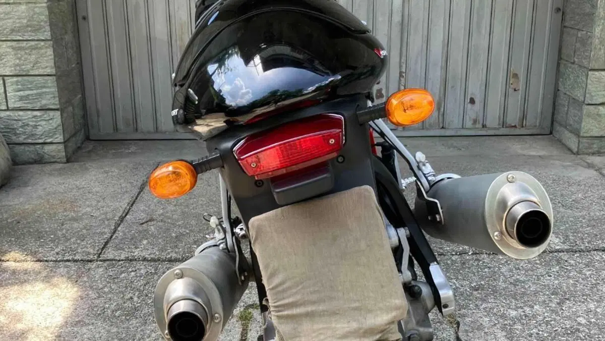 Moto Guzzi V11 Sport (1999 - 02)  (5)