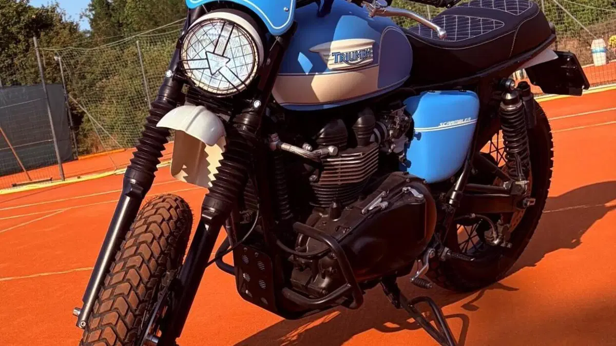 Triumph Scrambler (2006 - 17)  (3)
