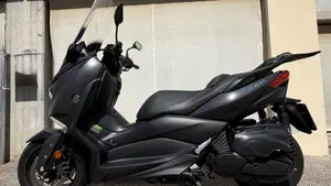 Yamaha X-Max 400 ABS (2017 - 20)  (4)