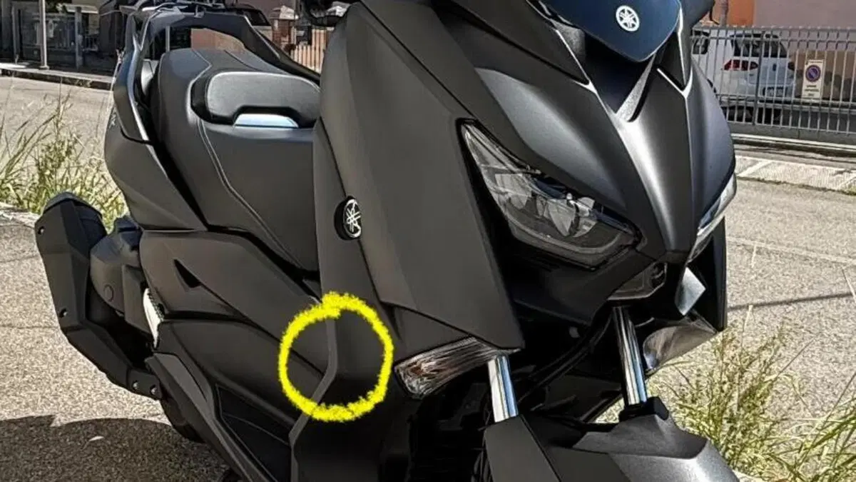 Yamaha X-Max 400 ABS (2017 - 20)  (6)