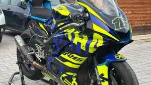 Yamaha YZF R6 Race (2021) 