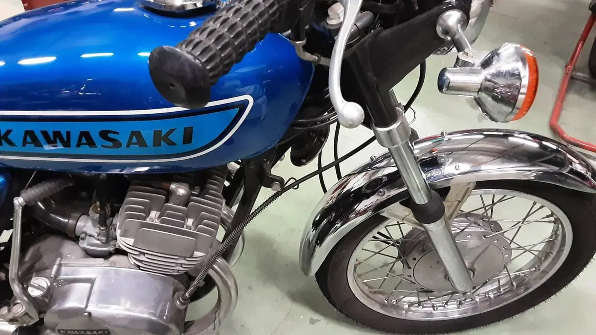Kawasaki  