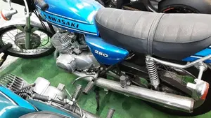Kawasaki   (4)