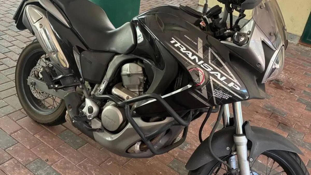 Honda Transalp XL 700 V ABS (2007 - 2013)  (2)