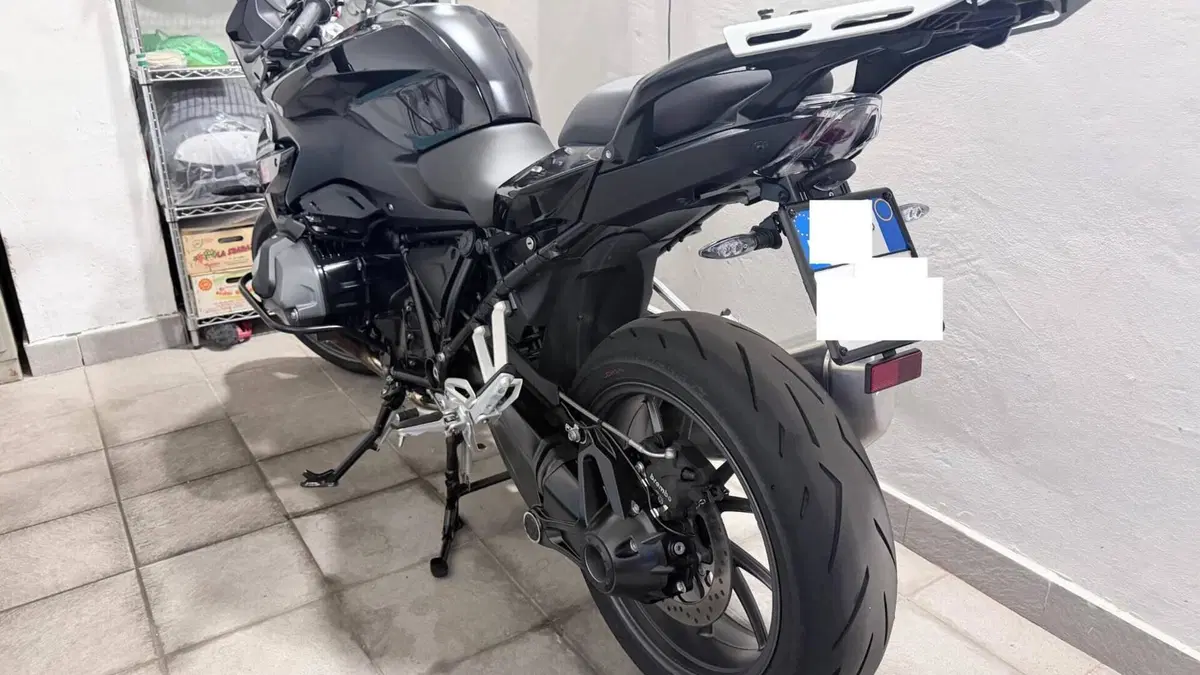 Bmw R 1250 RS (2021 - 25)  (2)