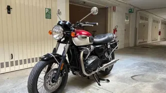 Triumph Bonneville T100 (2021 - 25) usata