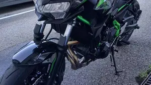 Kawasaki Z 650 (2021 - 24)  (11)