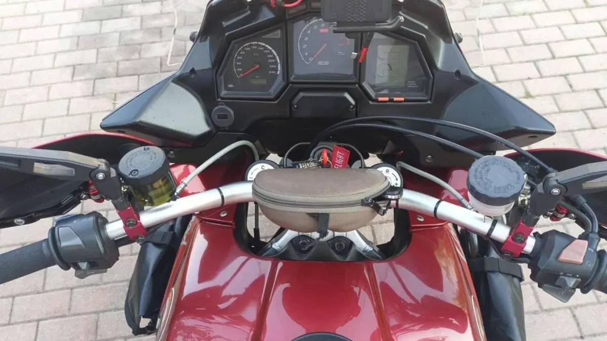 Aprilia Caponord ETV 1000 (2001 - 04)  (4)
